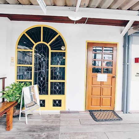 Hostel Hello Sunshine Phra Nakhon Si Ayutthaya Exterior foto