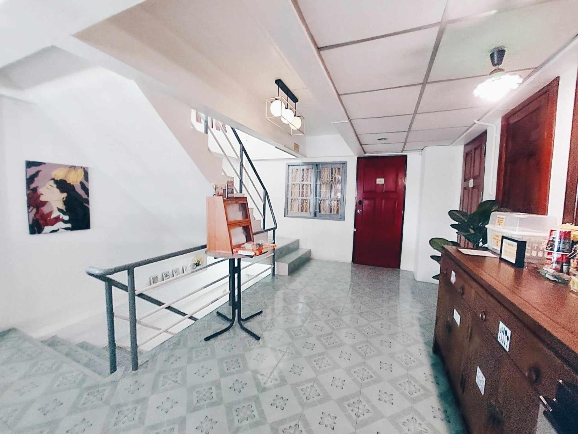Hostel Hello Sunshine Phra Nakhon Si Ayutthaya Exterior foto