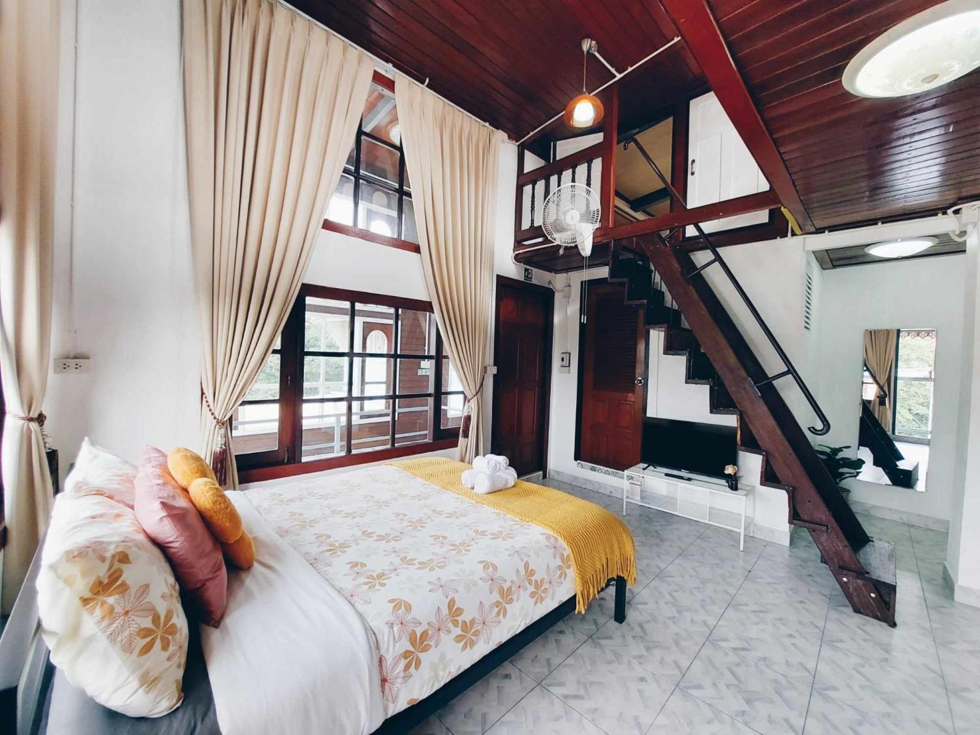 Hostel Hello Sunshine Phra Nakhon Si Ayutthaya Exterior foto