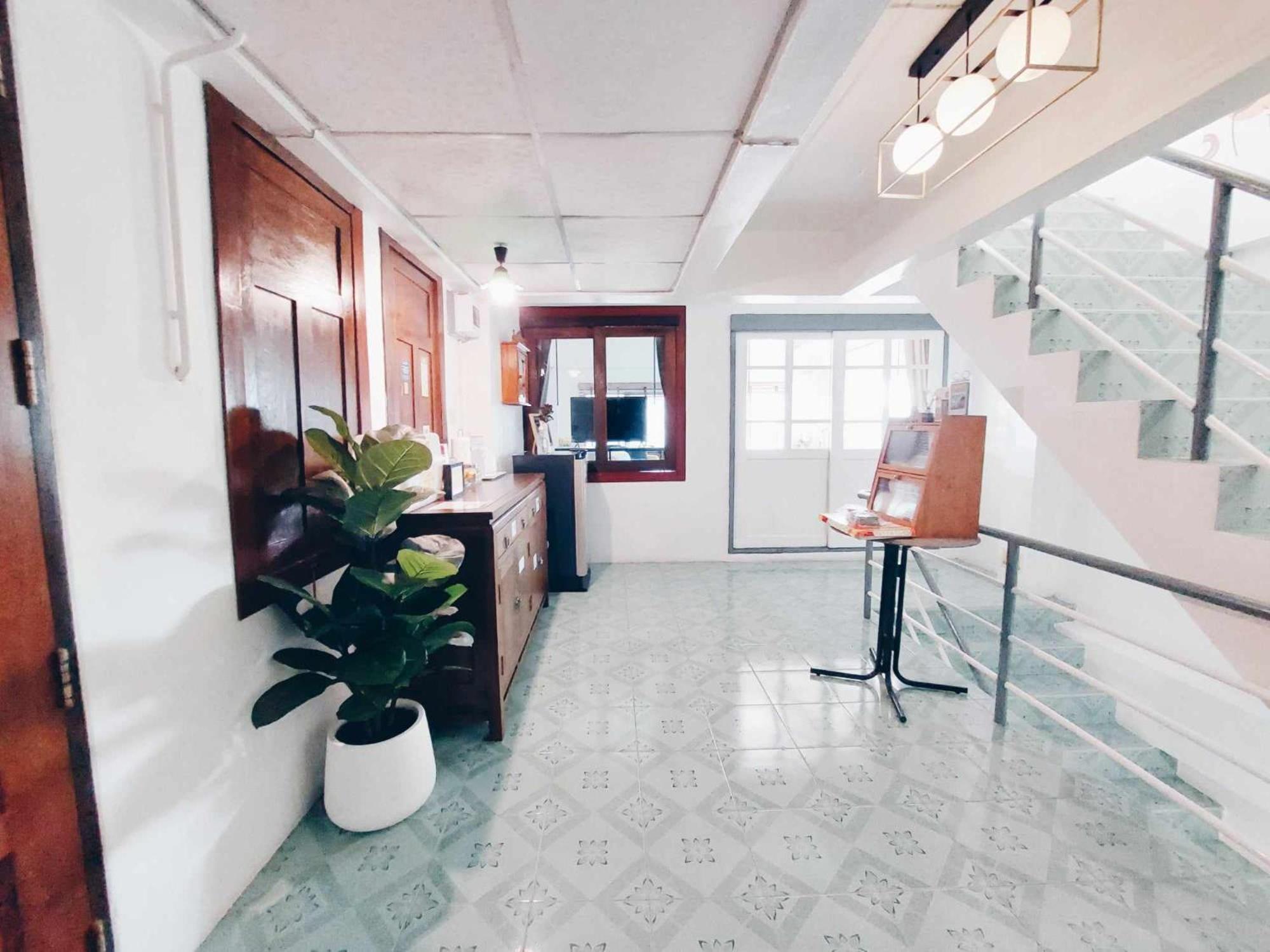 Hostel Hello Sunshine Phra Nakhon Si Ayutthaya Exterior foto