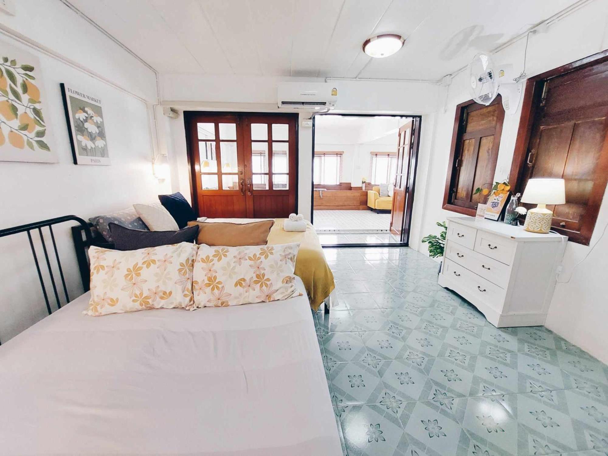 Hostel Hello Sunshine Phra Nakhon Si Ayutthaya Exterior foto