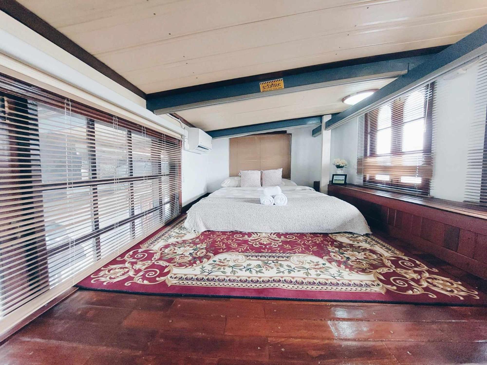 Hostel Hello Sunshine Phra Nakhon Si Ayutthaya Exterior foto